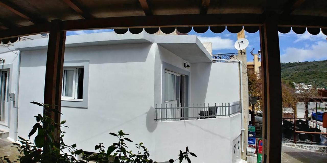 Beautiful House Of Psinthos Appartement Buitenkant foto